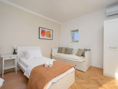 Holiday house Leny - Features photo 24