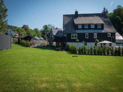 Holiday house Luxuriöses Ferienhaus bei Winterberg - Outdoor photo 6