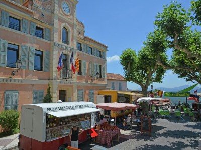 Villa Villa in Var with Hill Views & Pool - Environment photo 39