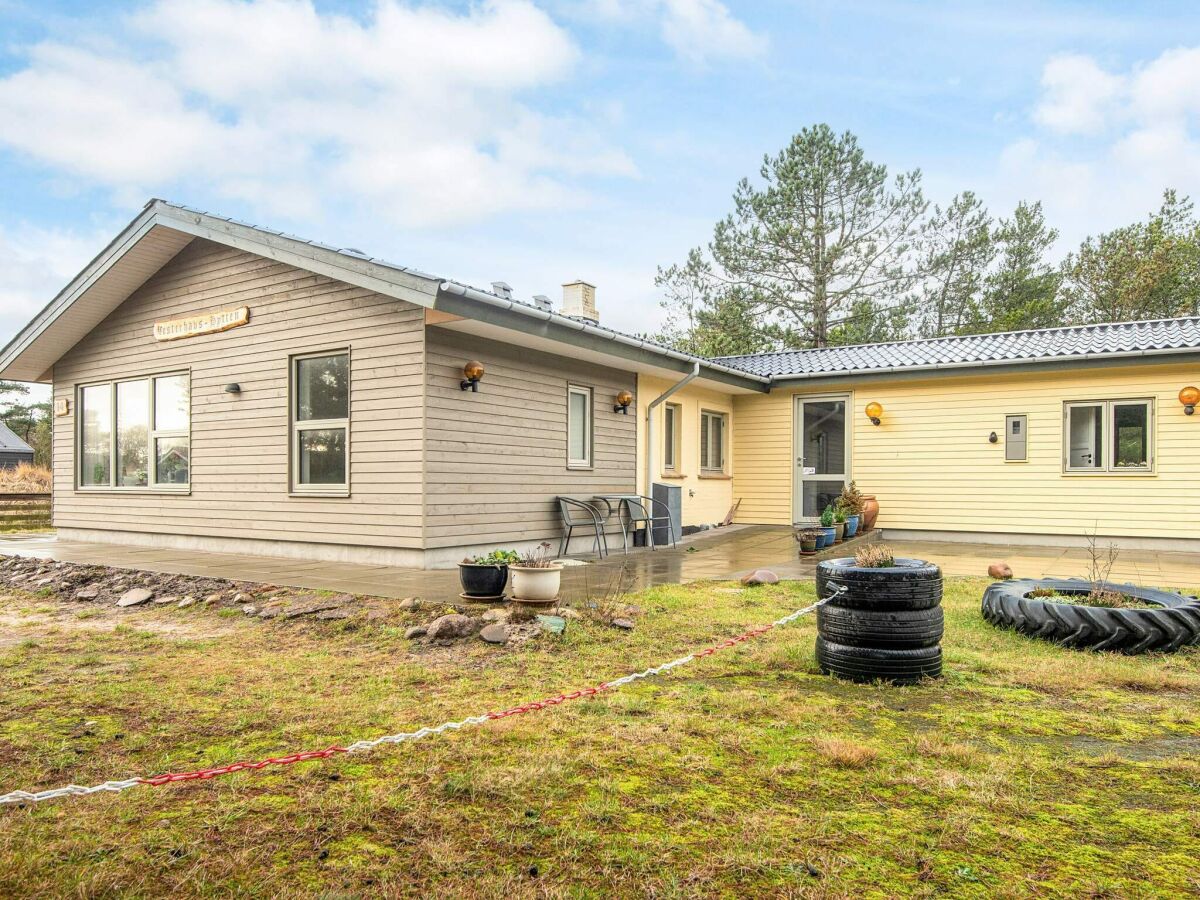 Holiday house 8 person holiday home in Blåvand-By Traum - Outdoor photo 2