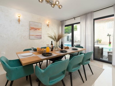 Villa Villa Simone - Designer/ Modern & Heritage Mix - Features photo 25