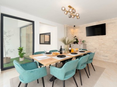 Villa Villa Simone - Designer/ Modern & Heritage Mix - Features photo 26