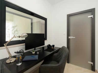 Villa Villa Simone - Designer/ Modern & Heritage Mix - Features photo 38