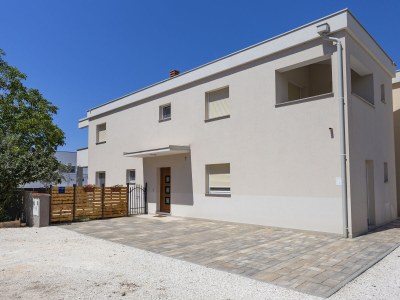 Holiday house Marijeta near beach - Outdoor photo 3