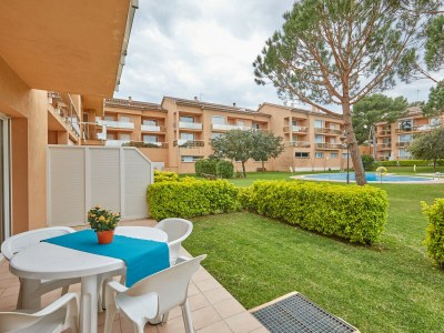 Apartment apartment with garden & pool - 800 m pals beach (219 - SG2) - Outdoor photo 2