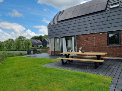 Holiday house Villa am Wasser mit Anlegesteg - Outdoor photo 3