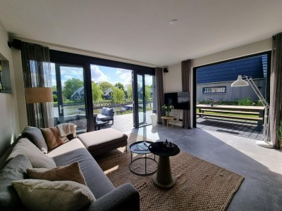 Holiday house Villa in Balk with Private Jetty on Slotermeer - Features photo 9