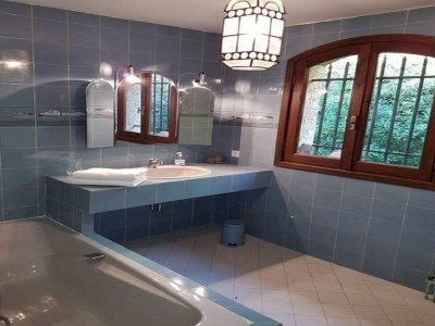 Holiday house Superb Villa with swimming pool in Nice - Features photo 23