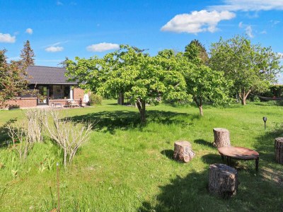 Holiday house 6 person holiday home in Rødvig Stevns-By Traum - Outdoor photo 5