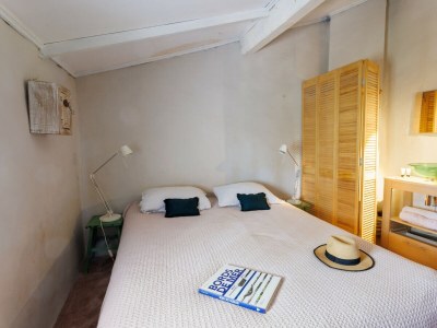 Holiday house BASTIDE SAINT FLORENT OLLIOULES - Features photo 31