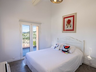 Villa CLOS DES COSTES LE BEAUSSET - Features photo 25