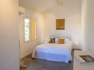 Villa CLOS DES COSTES LE BEAUSSET - Features photo 33