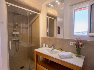 Villa CLOS DES COSTES LE BEAUSSET - Features photo 44