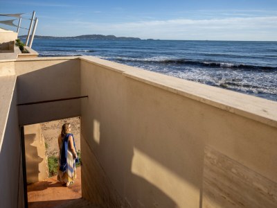 Holiday house MAISON DE LA PLAGE HYERES ALMANARRE - Outdoor photo 4