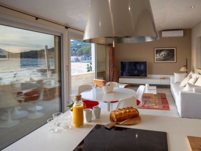 Holiday house MAISON DE LA PLAGE HYERES ALMANARRE - Features photo 8