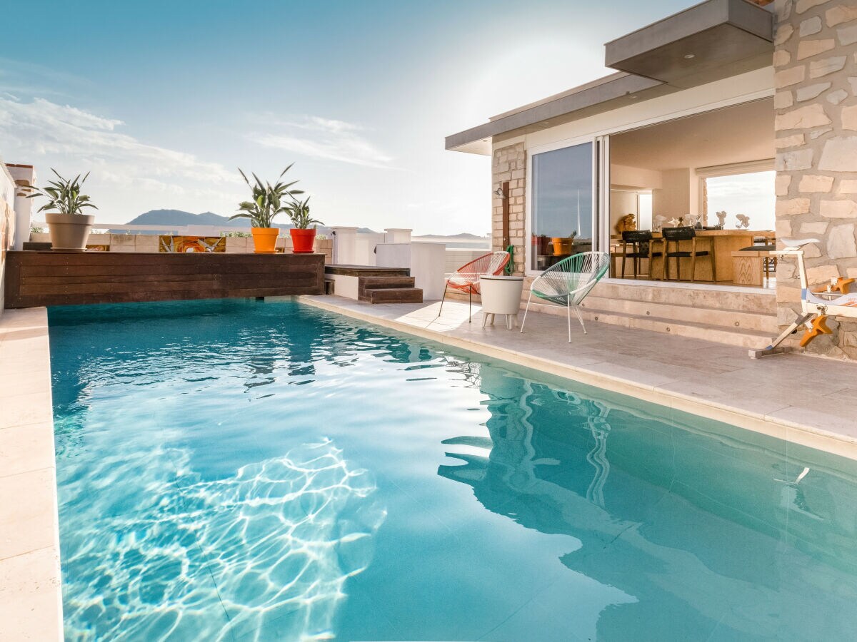 Villa VILLA LES ALBATROS SAINT MANDRIER SUR MER - Outdoor photo 2