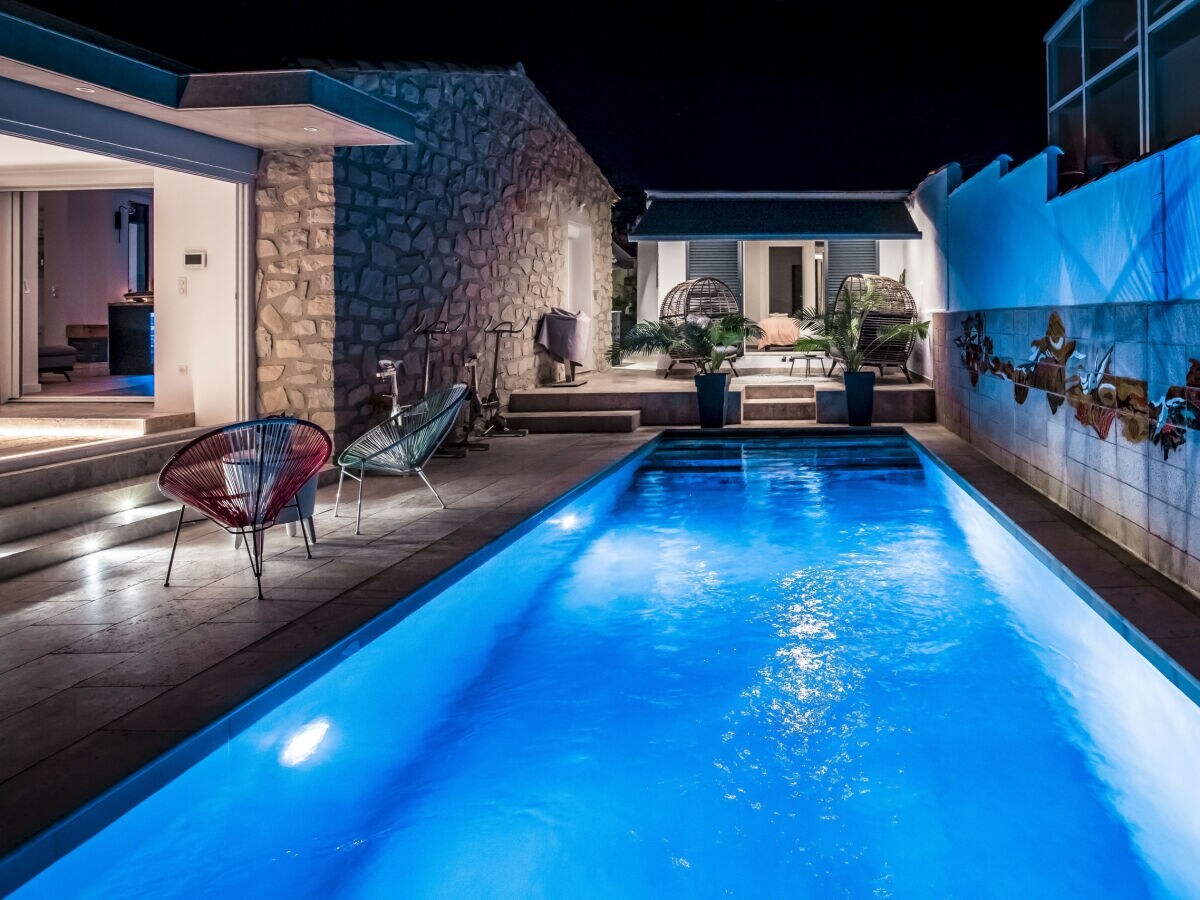 Villa VILLA LES ALBATROS SAINT MANDRIER SUR MER - Outdoor photo 3