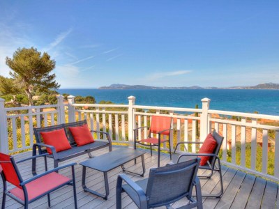 Villa LES PINS LE PRADET LES OURSINIERES - Outdoor photo 2