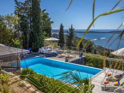 Villa VILLA MOUNTA CARQUEIRANNE in Carqueiranne - Villa