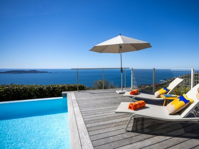 Villa VILLA MOUNTA CARQUEIRANNE - Environment photo 28