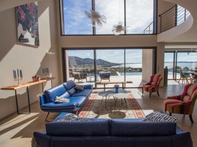 Villa VILLA TITIMAMA CARQUEIRANNE - Features photo 21