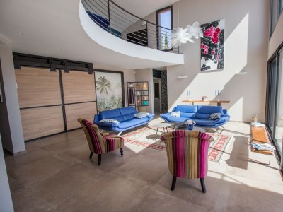 Villa VILLA TITIMAMA CARQUEIRANNE - Features photo 23