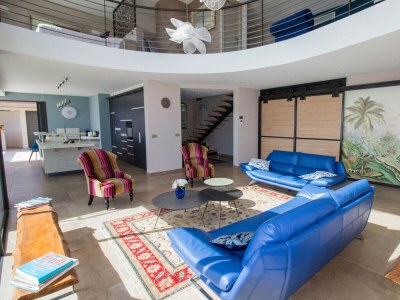 Villa VILLA TITIMAMA CARQUEIRANNE - Features photo 25