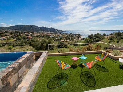 Villa VILLA TITIMAMA CARQUEIRANNE - Environment photo 43