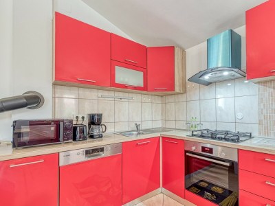 Apartment Mara - Two-Bedroom Apartment with Balcony A2 - Features photo 6