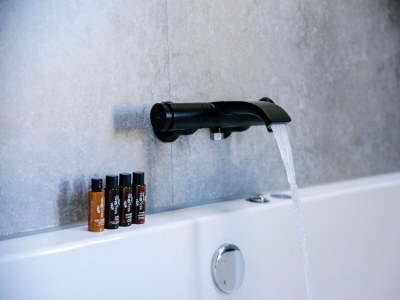 Holiday park Wellness Cabin in Netherlands with Outdoor Spa - Features photo 9