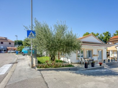 Apartment Apartment Porec-Jug - Outdoor photo 2