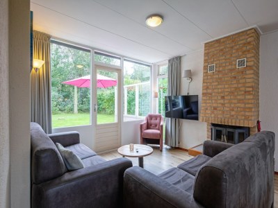 Holiday house Gemütliches Ferienhaus mit Whirlpool auf Texel - Features photo 30