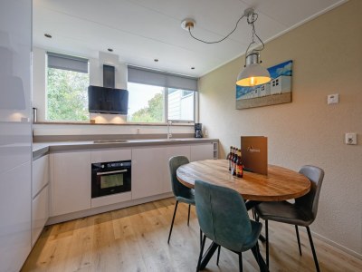 Holiday house Gemütliches Ferienhaus mit Whirlpool auf Texel - Features photo 31