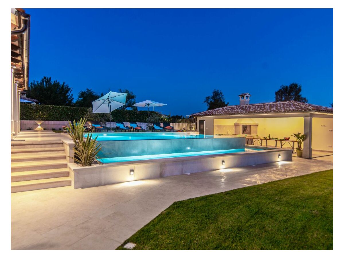 Villa Fierra - Outdoor photo 2