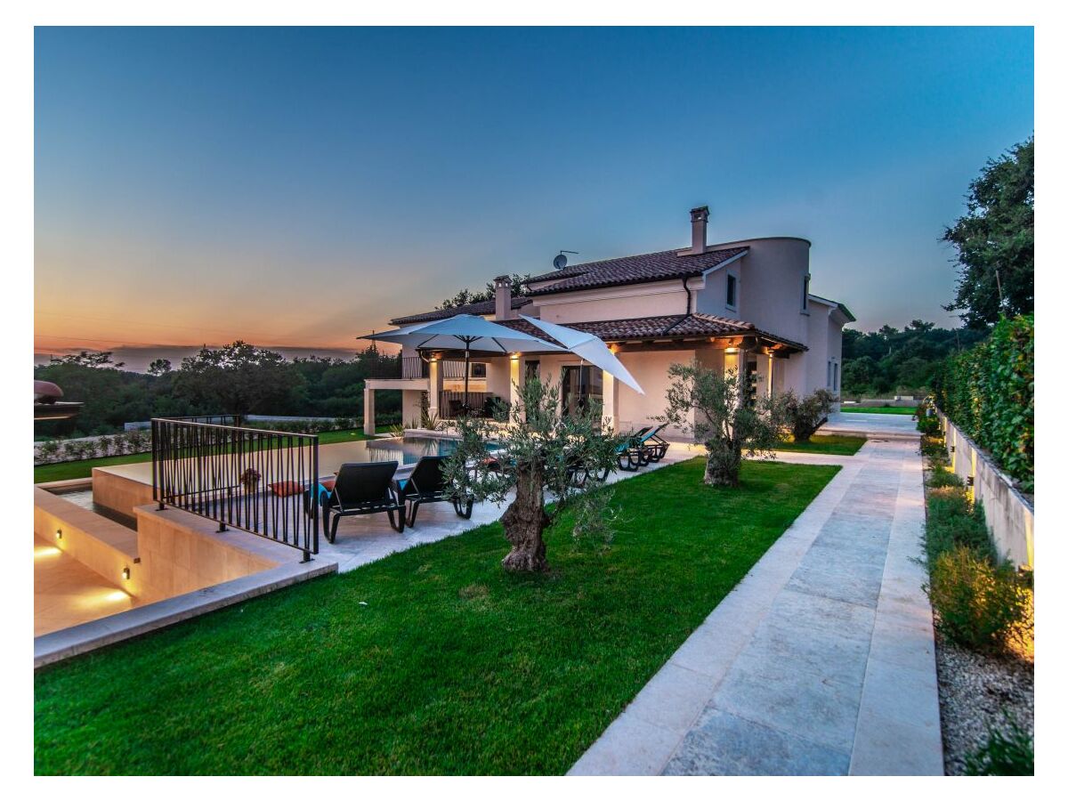 Villa Fierra - Outdoor photo 4