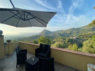 Apartment Luxury Retreat in Montevettolini - Outdoor photo 3