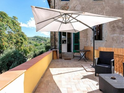 Apartment Luxury Retreat in Montevettolini - Outdoor photo 7