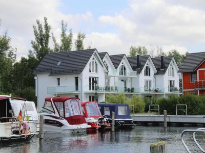 Apartment Appartement Hafenflair am Plauer See - Environment photo 8