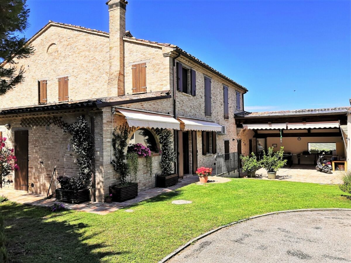 Villa Villa in Marche mit Privatpool
