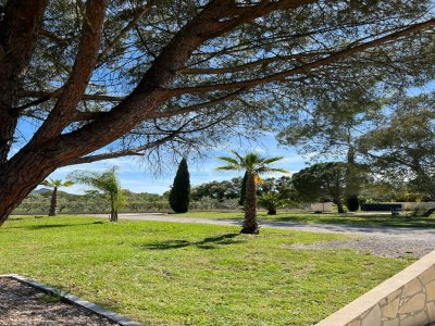 Villa Villa in La Crau with private pool - Outdoor photo 9