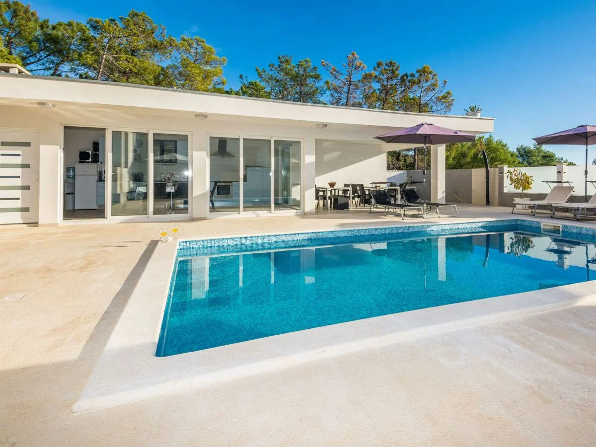 Holiday apartment Olujic 2