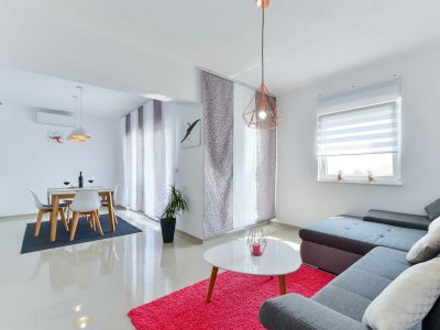 Holiday apartment Olujic 2 - Features photo 14