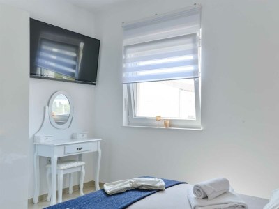 Holiday apartment Olujic 2 - Features photo 26