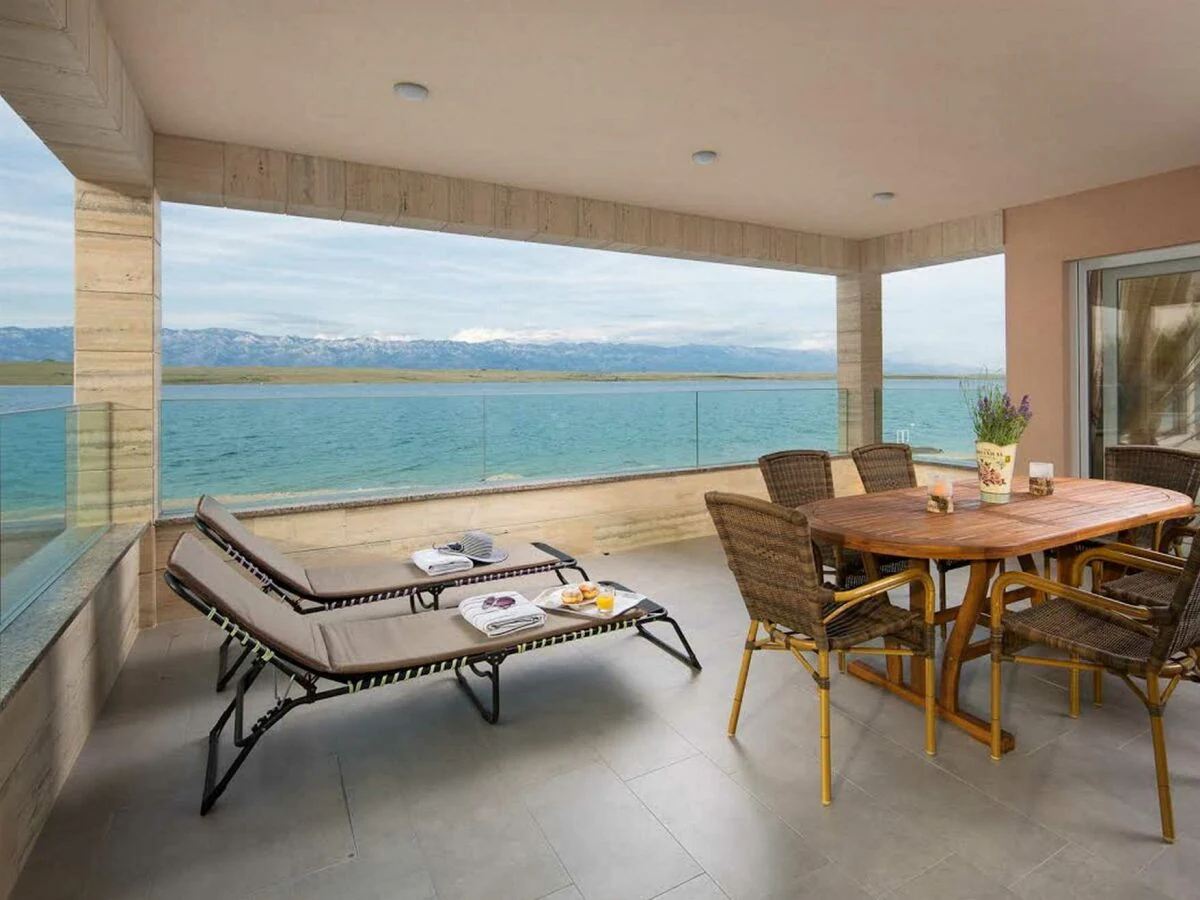 Holiday apartment Vista Royal 1