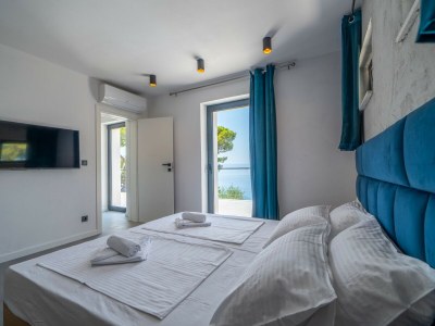 Villa Seafront Villa Serenita - Features photo 19