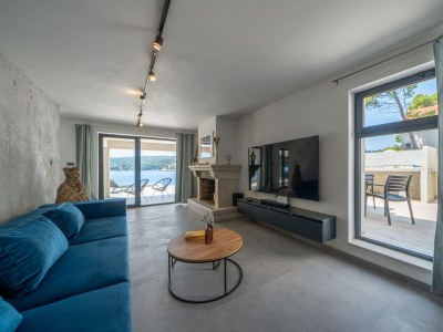 Villa Seafront Villa Serenita - Features photo 24