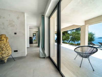 Villa Seafront Villa Serenita - Features photo 28