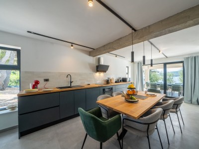 Villa Seafront Villa Serenita - Features photo 31