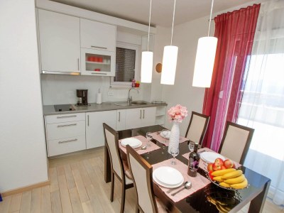 Apartment Adria View, Apartment Dino, Whirlpool, Pool - Features photo 32