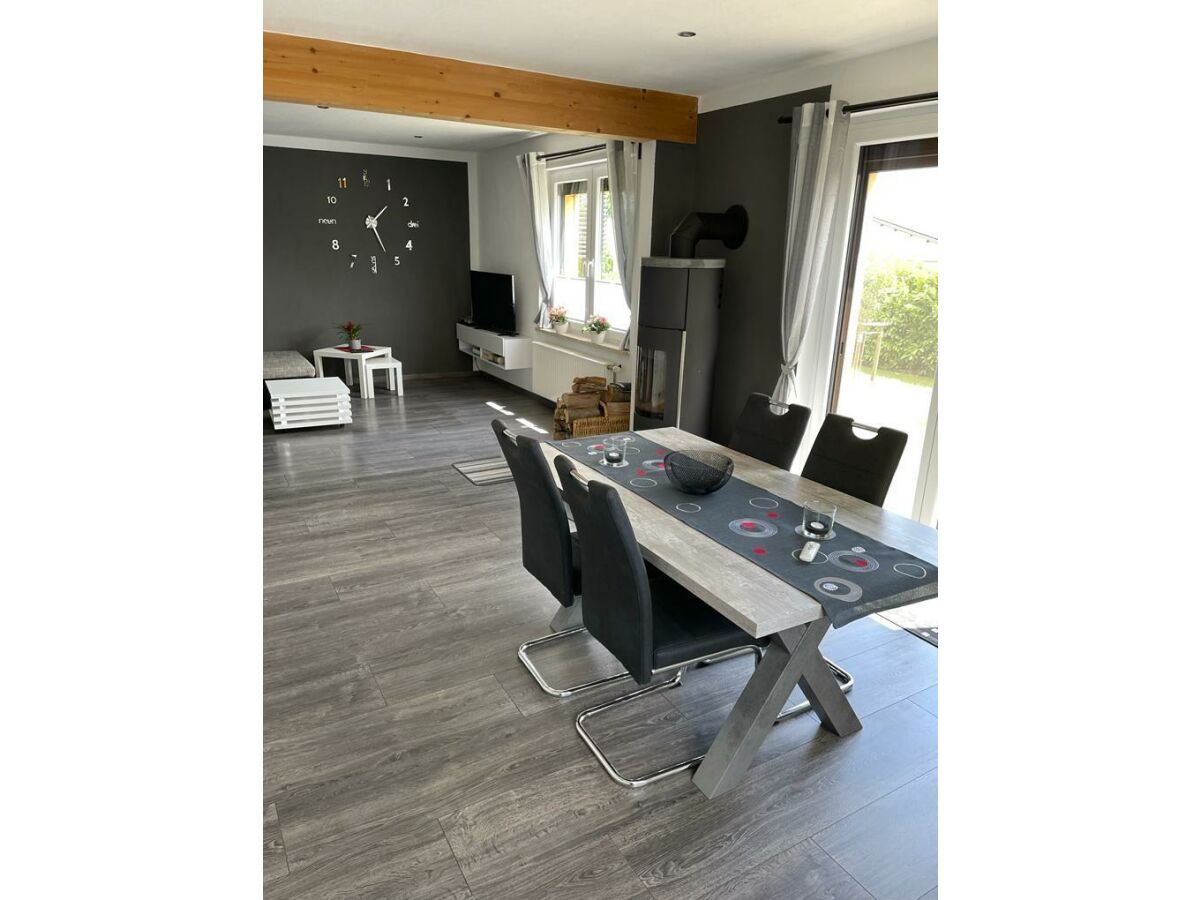 Apartment 2-Bett-Ferienwohnung Dusche/WC, 1 Schlafraum